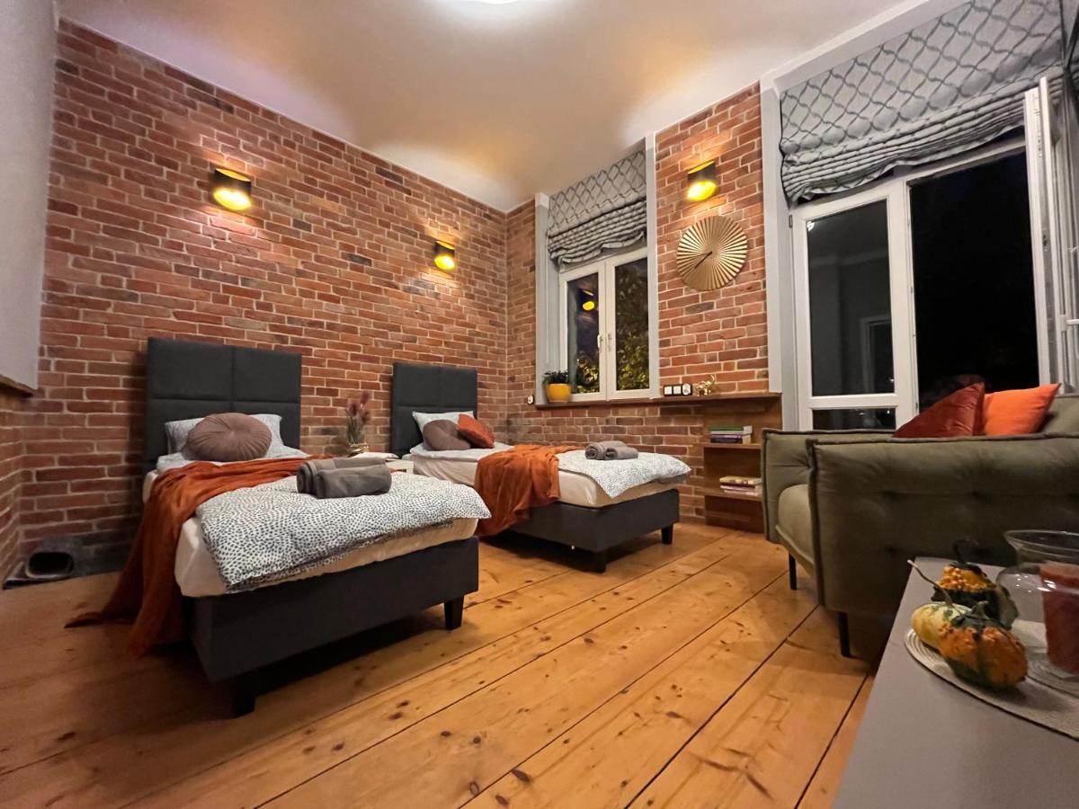 Appartement Apartament Przy Ratuszu à Barczewo Extérieur photo