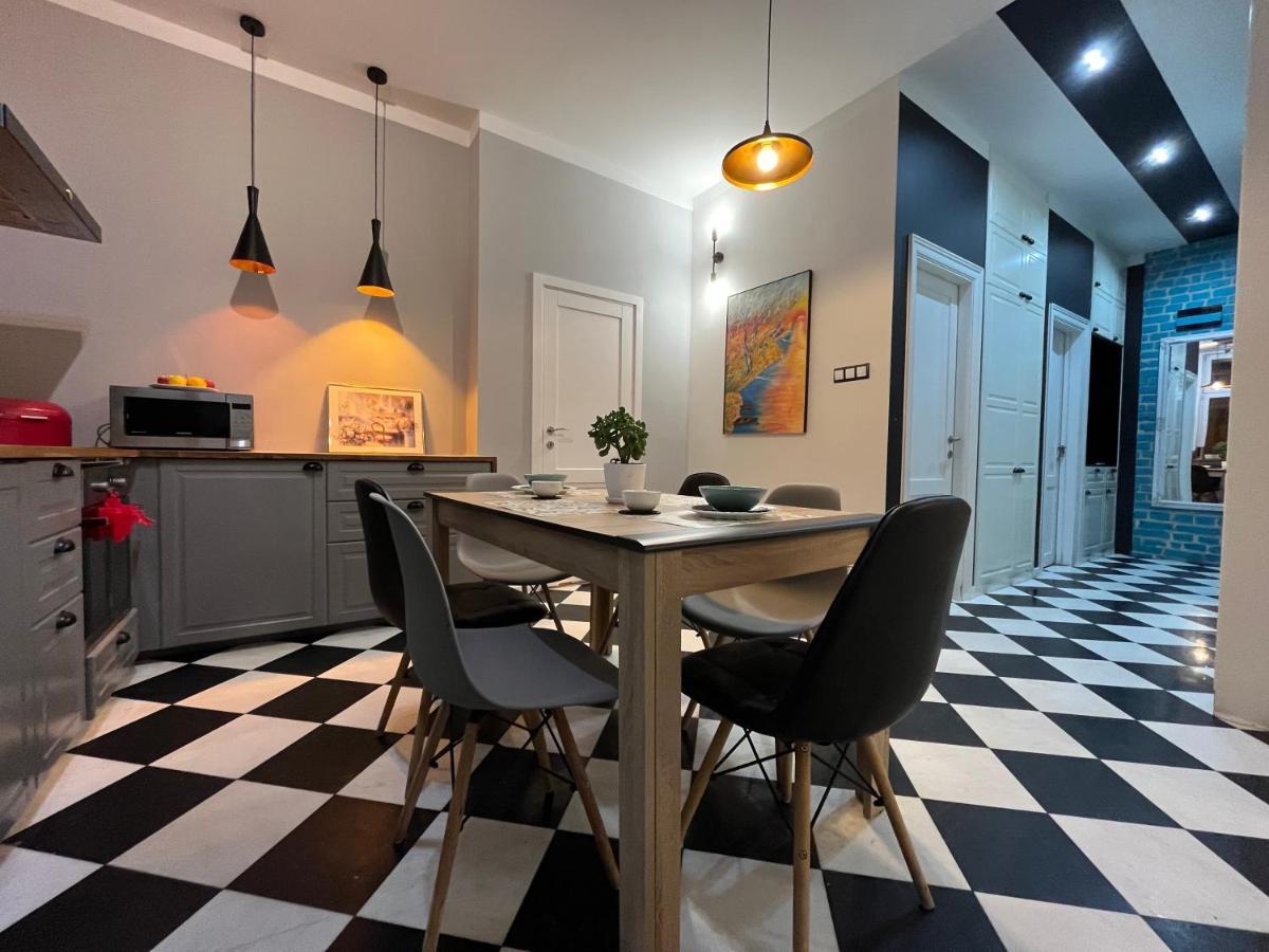 Appartement Apartament Przy Ratuszu à Barczewo Extérieur photo