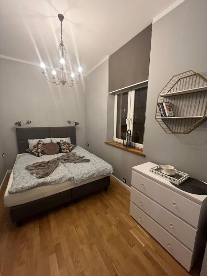 Appartement Apartament Przy Ratuszu à Barczewo Extérieur photo